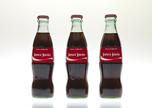 01_350-janez-jansa-bottles