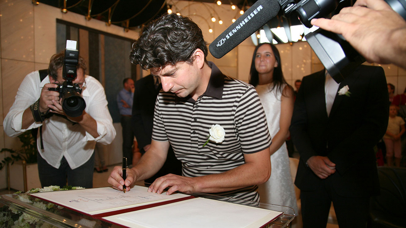 04_Janez-Jansa_Marriage_Nada-Zgank_s